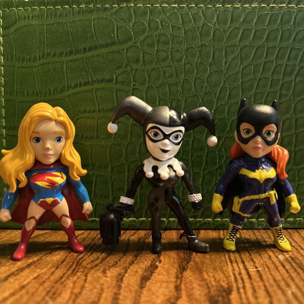 DC Comics Jada Toys Die-Cast Metal Figures Supergirl Harley Quinn Batgirl